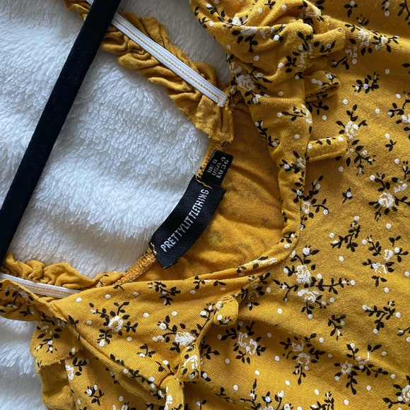 Pretty Little Thing - Yellow Floral Dress - Picture 2 of 6